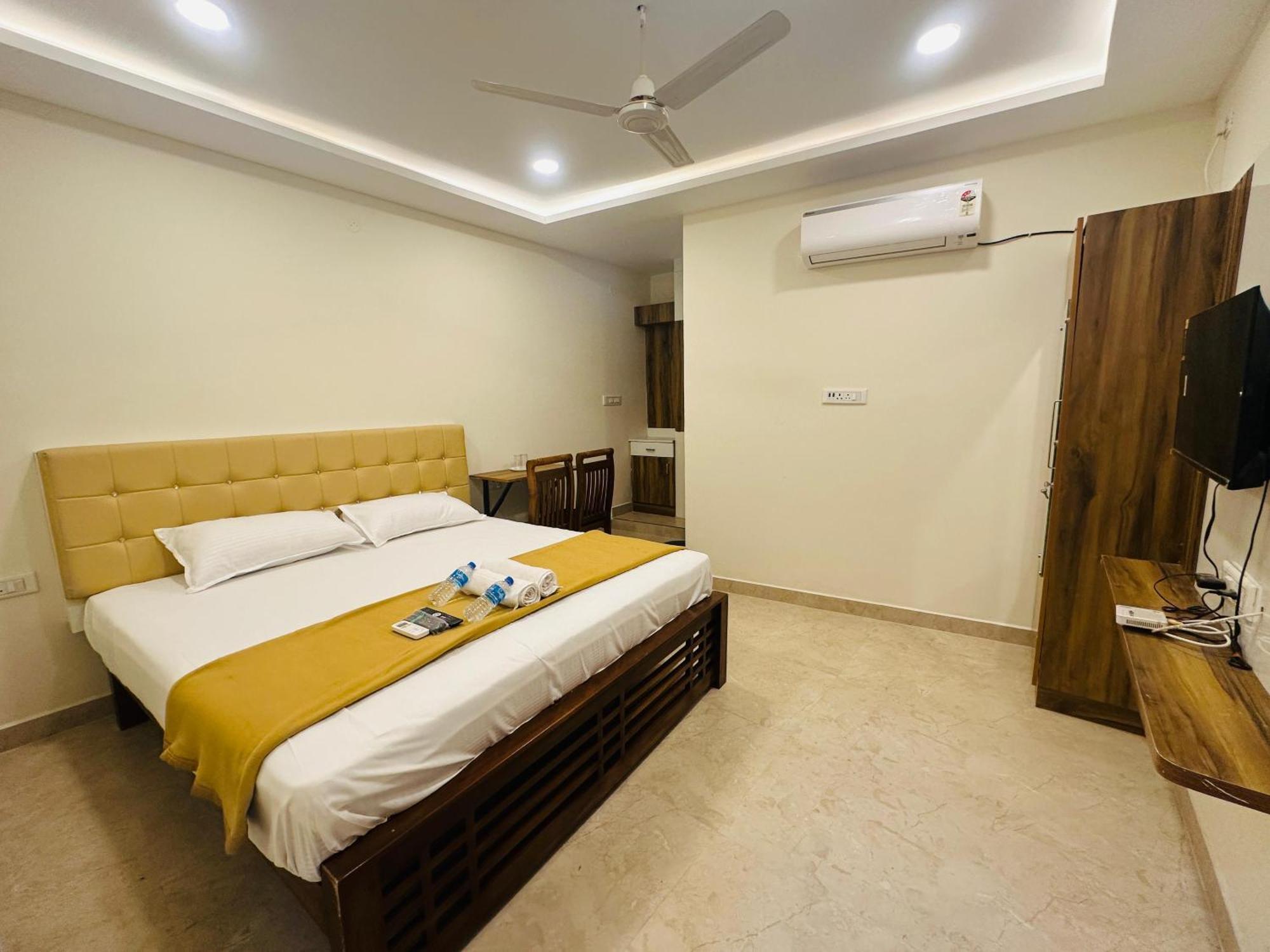 Mahadeepam Residency Villa Tiruvannāmalai Eksteriør billede