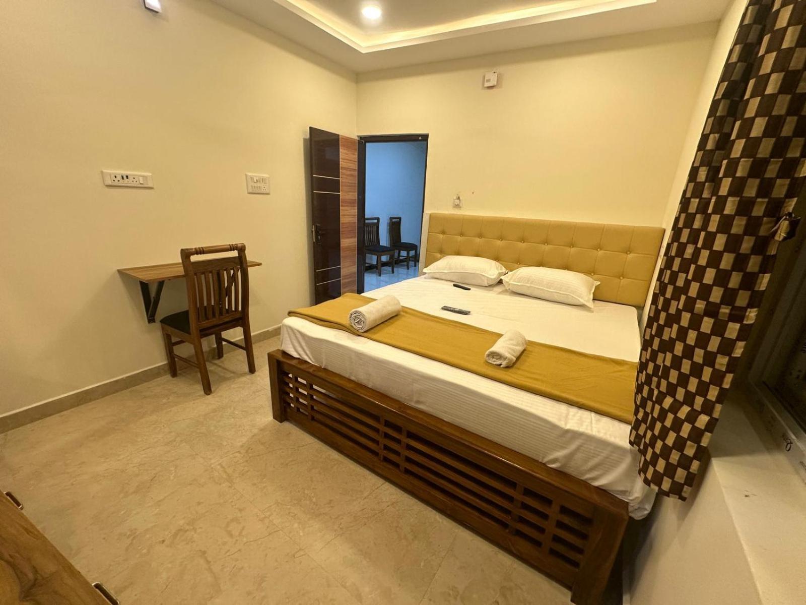 Mahadeepam Residency Villa Tiruvannāmalai Eksteriør billede